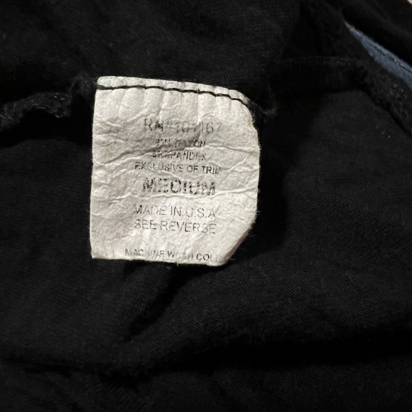 Kim & Cami Black Tee (Sz M) - Picture 8 of 10